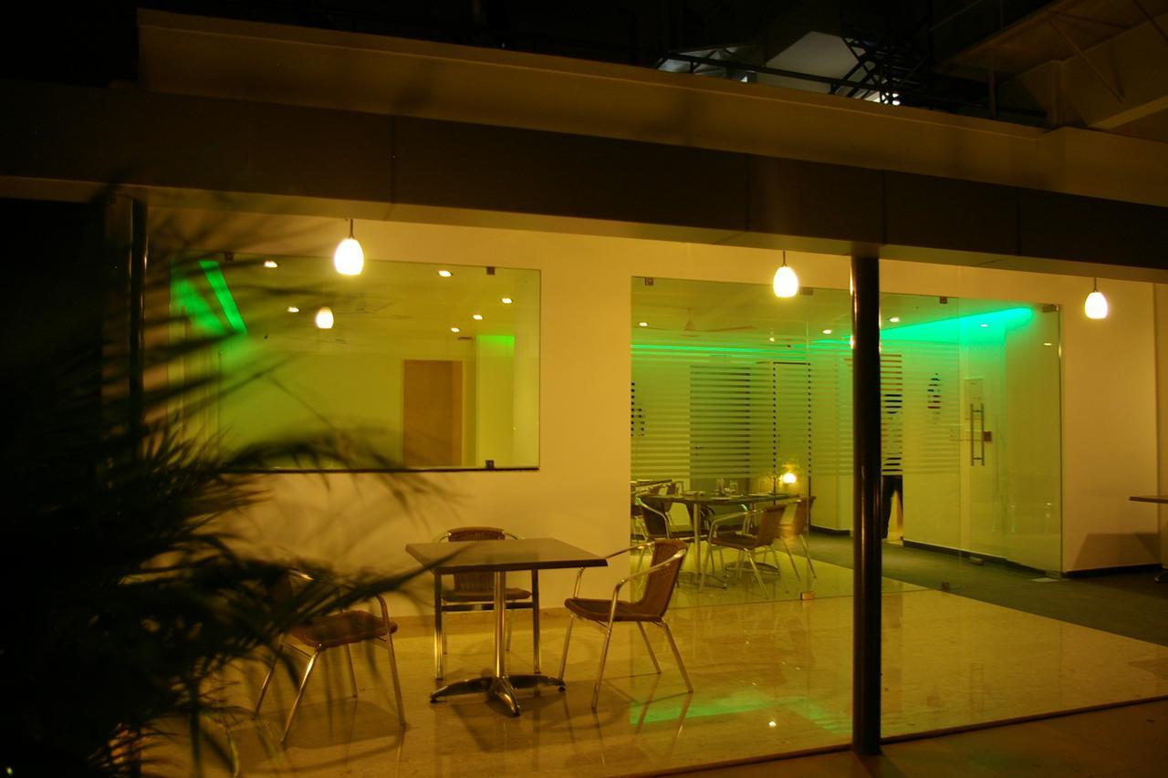 Roseline Suites บังกาลอร์ ภายนอก รูปภาพ